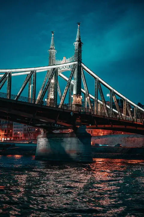 From Chain Bridge to Bastion, catalog 15, photo fcd1ef4d-59a0-4c09-b028-8ff9efba31a5